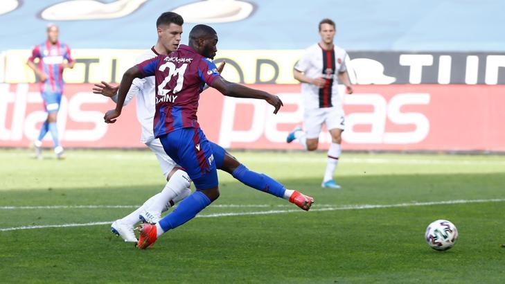 Trabzonspor haberi: Abdullah Avcı yönetiminde, Karagümrük'e karşı 2'de 2