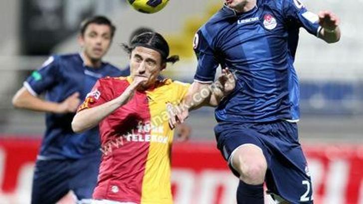 Serdar Özkan artık futbolcu!