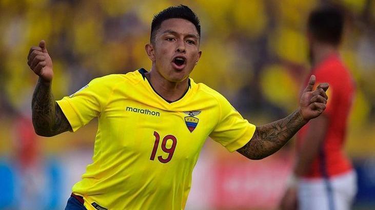 Fenerbahçe'de Cristian Ramirez sürprizi