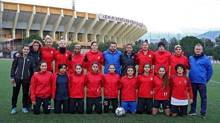 Konak Belediyespor'da hedef: Namağlup şampiyonluk