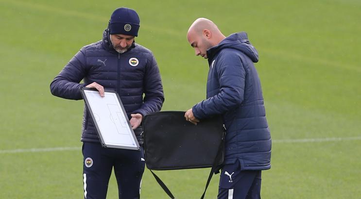 Fenerbahçe'de Pereira yeni sistemle yola devam