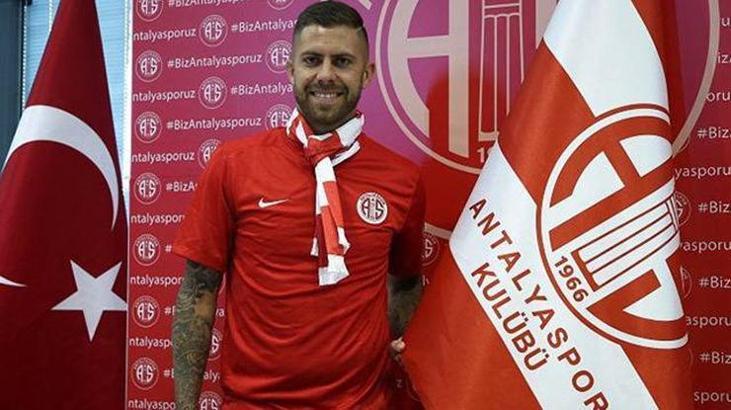 Antalyaspor, Menez ile yollarını ayırdı