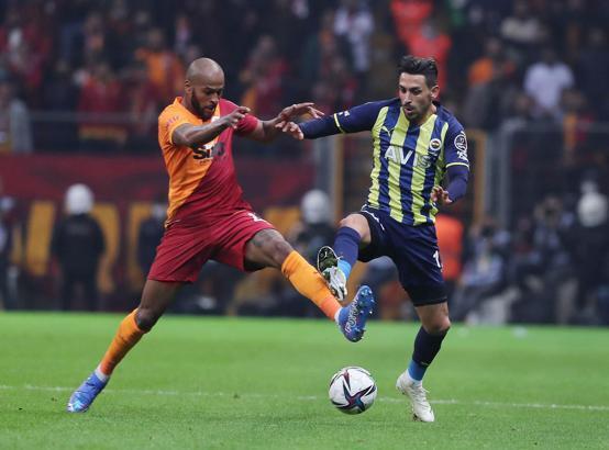 Fenerbahçe'de İrfan Can Kahveci fırtınası