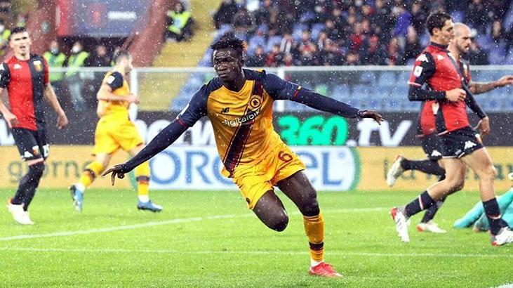 Jose Mourinho, Felix Afena-Gyan'a verdiği ayakkabı sözünü tuttu!