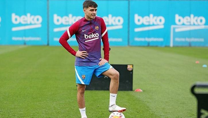 Bayern Münih, Barcelona'nın genç yeteneği Pedri'nin peşinde
