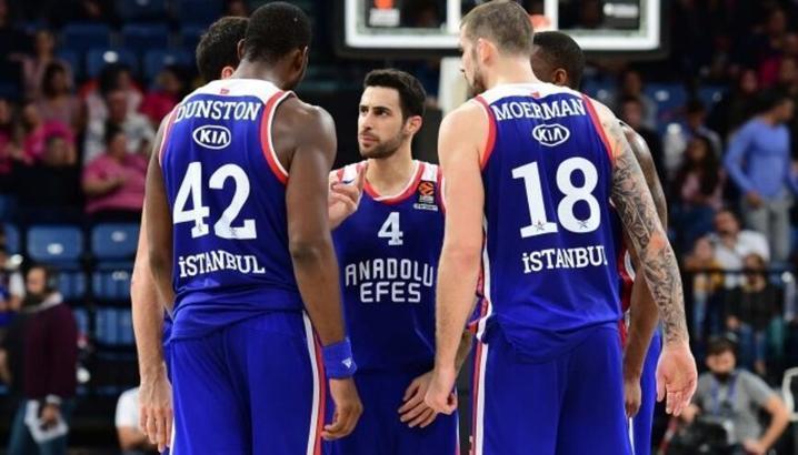 Anadolu Efes'te Doğuş Balbay cerrahi operasyon geçirdi