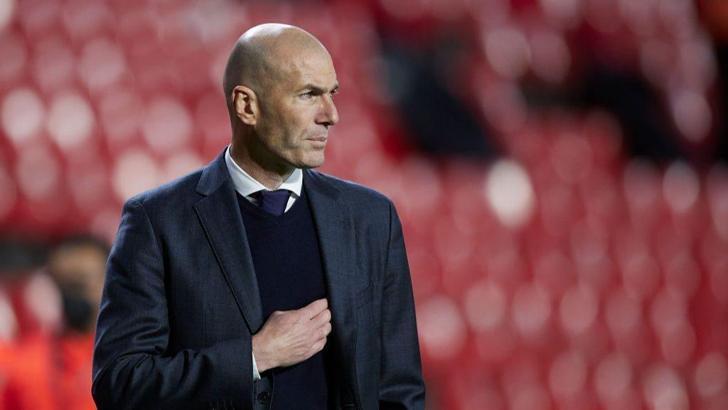 Zinedine Zidane'dan Manchester United'a olumsuz cevap