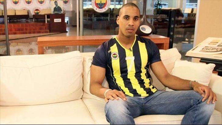 Arkasspor Marshall'ı transfer etti
