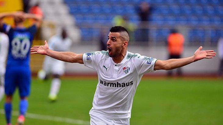 Aziz Behich sürprizi