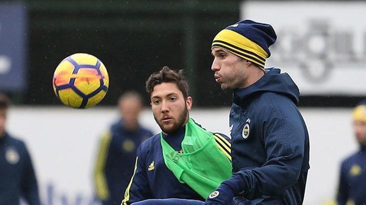 Van Persie Fas'a gidecek