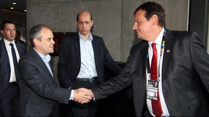 Bakan'dan moral ziyareti