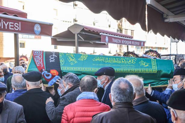 Trabzonspor'un eski genel sekreteri Bülent Akyazıcı'nın cenazesi toprağa verildi