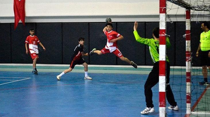 ANALİG Hentbol Grup Müsabakaları Adana'da tamamlandı