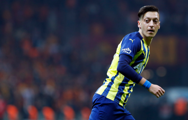 Galatasaray derbisi sonrası Mesut Özil: Allah nasip etti Fenerbahçe'me geldim!