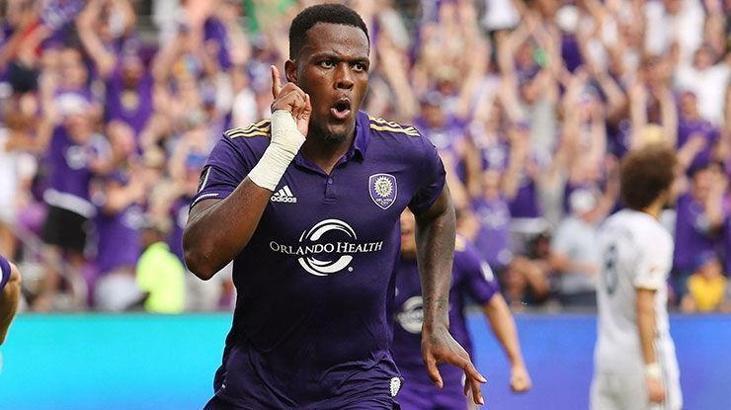 Beşiktaş, Cyle Larin'i takibe aldı
