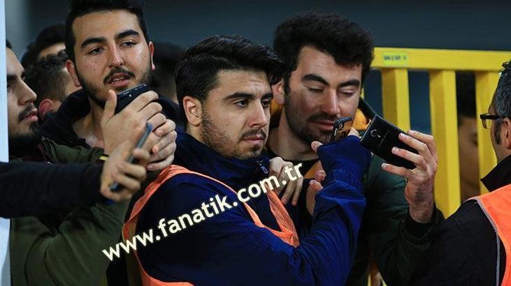 Ozan Tufan'a tribün desteği