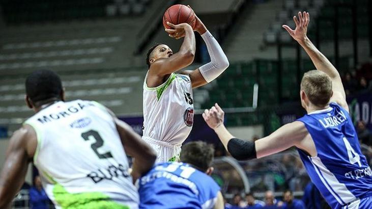 TOFAŞ: 76 - Zenit St Petersburg: 80