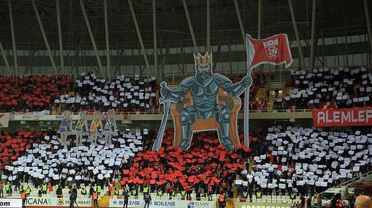 Sivasspor evinde 92 bin kişiye oynadı