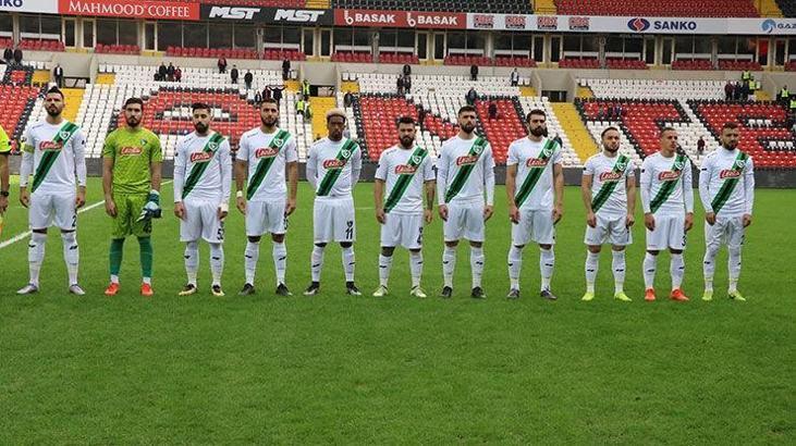 Denizlispor'da 8 yolcu birden