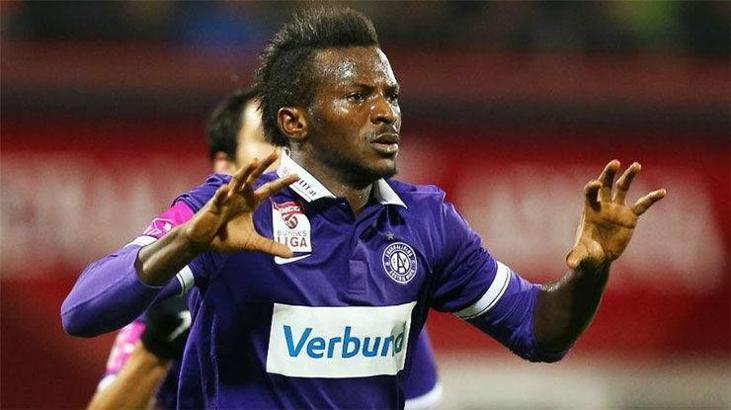 Kayode, Timsah'a hazır