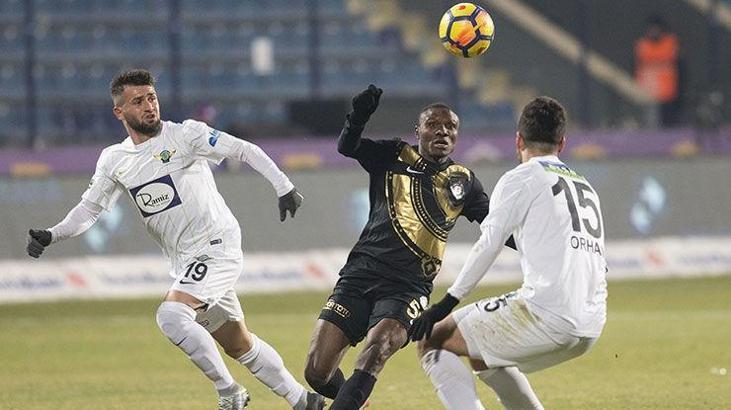 Osmanlıspor-Akhisarspor maç sonucu: 3-2