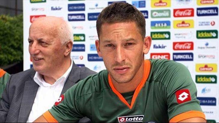 Çaykur Rizespor'da imza şov