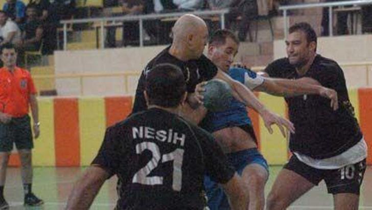 Hentbolcular Rusya yolcusu