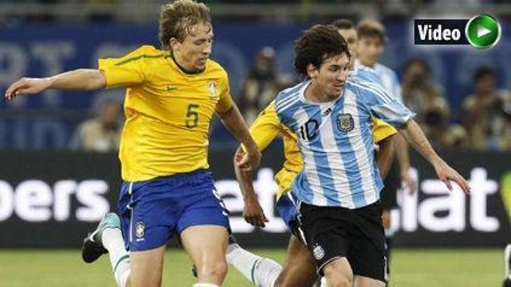 Messi milli oldu!