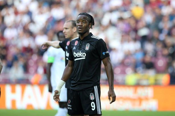 Son dakika Beşiktaş haberi! Batshuayi Alanyaspor maçında yok