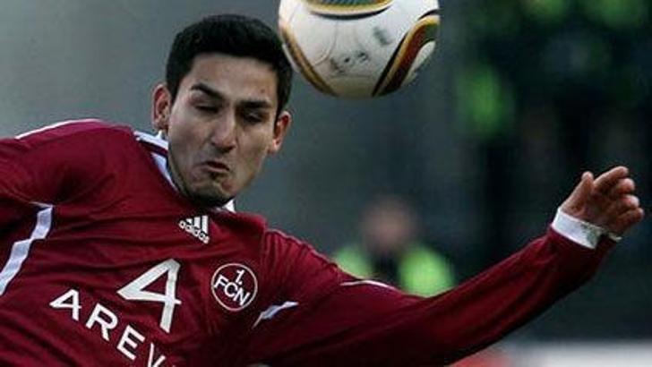 Almanlar, İlkay ve Cenk'i bırakmıyor