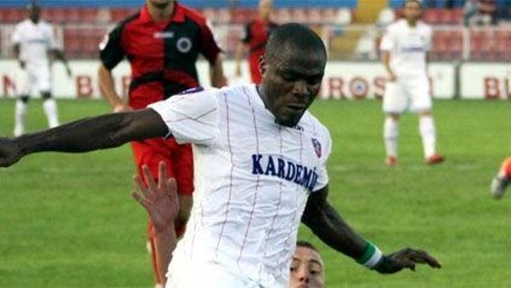 Emenike ancak sezon sonunda...