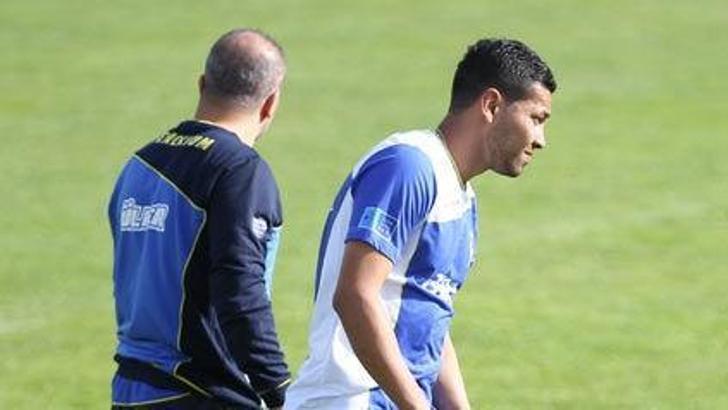 Andre Santos yarıda bıraktı