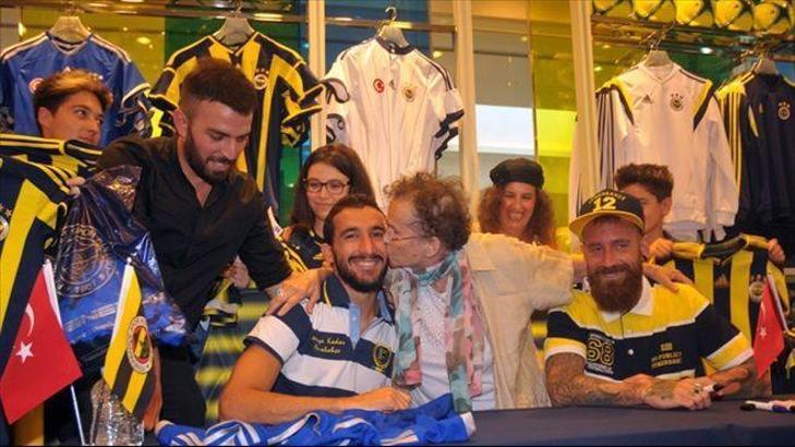 İzdihamın adı Fenerbahçe