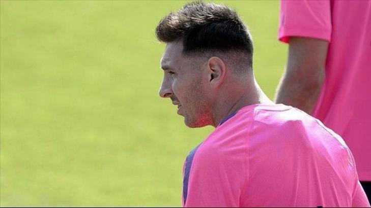 Messi'ye Kim Jong modeli!