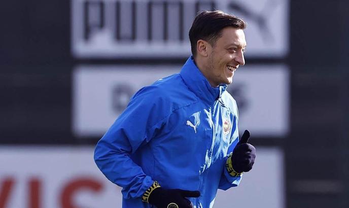 Fenerbahçe haberi... Mesut Özil: Yeni sayfa açma zamanı