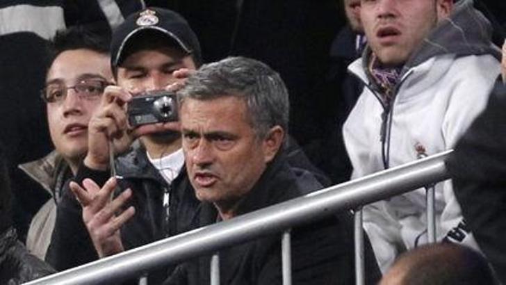 Mourinho durmuyor