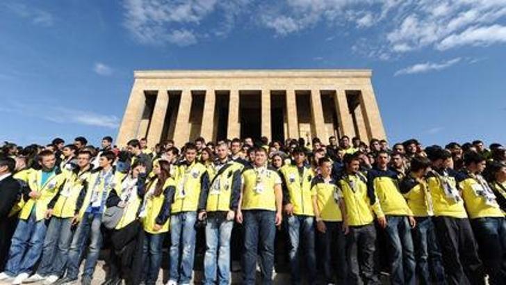 Anıtkabir Sarı-Lacivert
