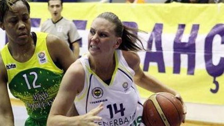 Fenerbahçe 3'te 3 yaptı! 89-72