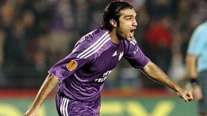 Mustafa Sarp 2 hafta yok!