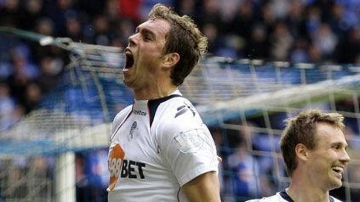 Fenerbahçe'de Elmander sesleri!