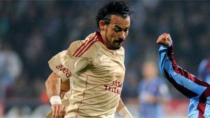 Servet çok üzgün