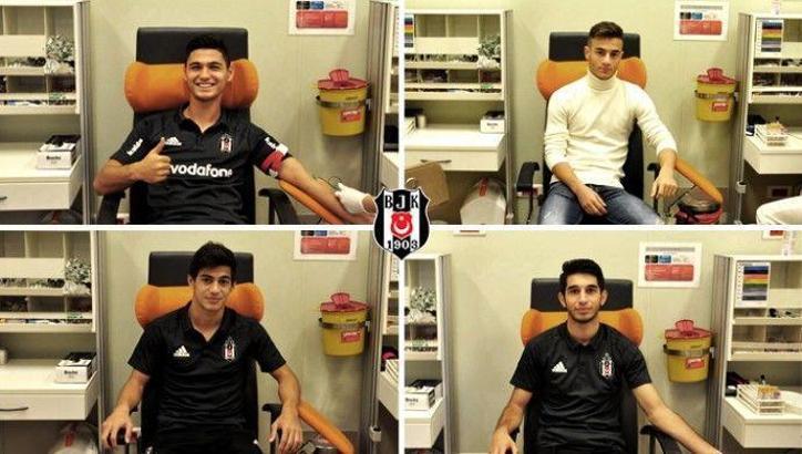 Beşiktaş, 4 genç futbolcuyla sözleşme imzaladı