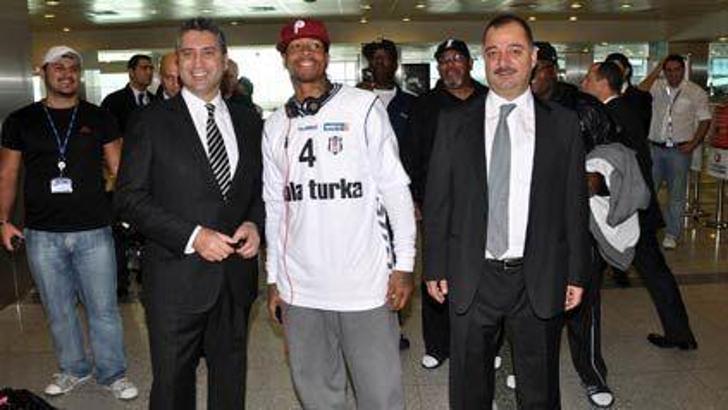 Allen Iverson İstanbul'da!