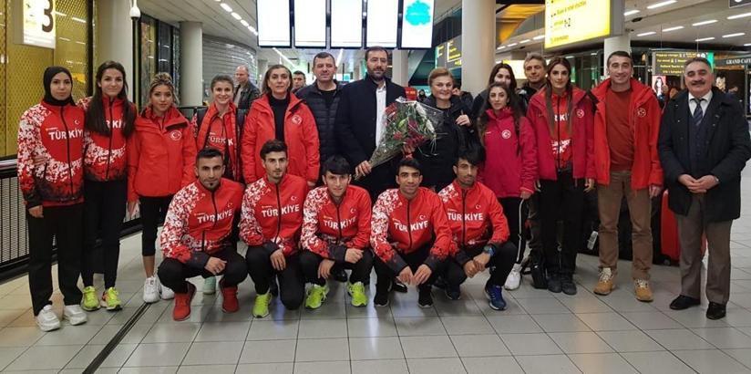 Kros Milli Takımı Hollanda'da
