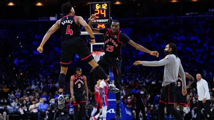 NBA'de Toronto Raptors, Philadelphia 76ers'ı yenerek üç maç sonra galip geldi