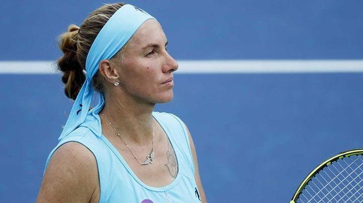 Svetlana Kuznetsova, Avustralya Açık'tan çekildi