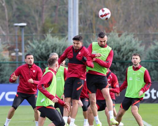 A Milli Futbol Takımı, Cebelitarık maçı hazırlıklarını sürdürdü
