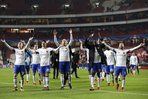 Çek bir Basel!
