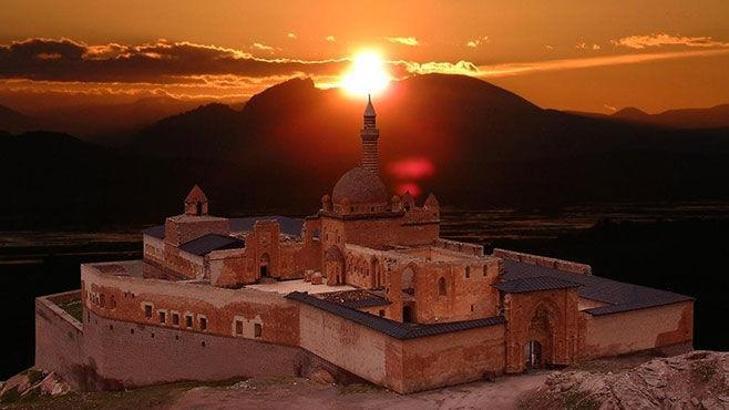 Ermenistan'a karşı Ağrı hamlesi