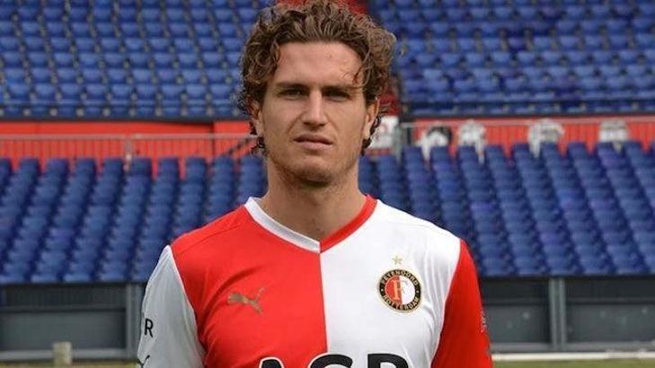 Daryl Janmaat, Newcastle United ile anlaştı